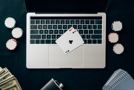 Factors to Consider When Choosing an Online Casino